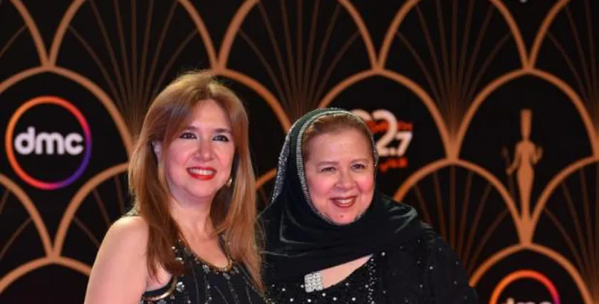 18146116151663789328