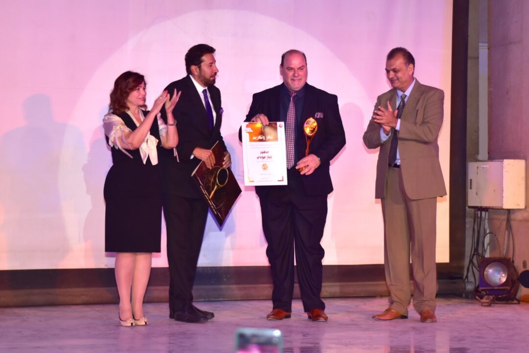 ff9695e7-b635-4f54-84a7-d8749ef249dc