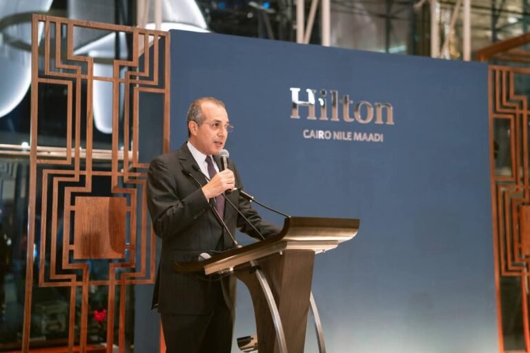 4ad95eb1-c813-4f4c-a1b0-1175e46fc6f1