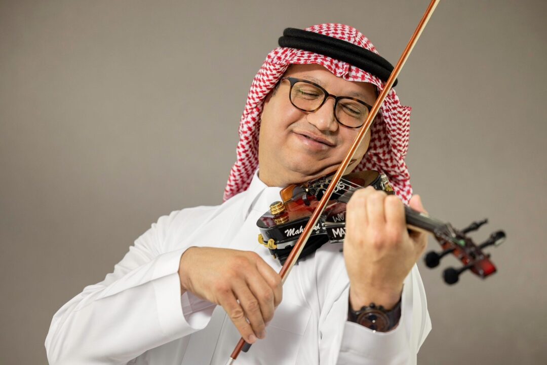 5bdd526e-19a4-4f80-a993-f286cd9c1e94